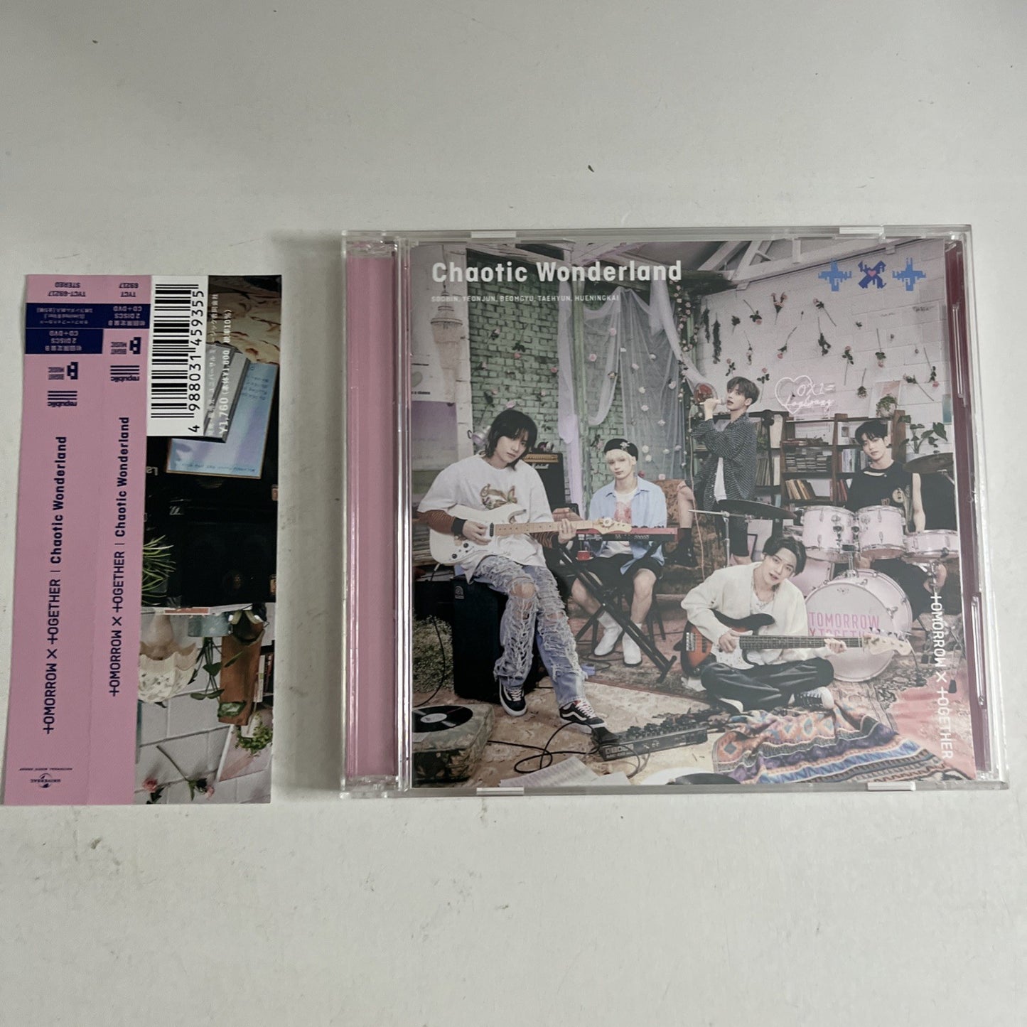 Tomorrow X Together  TXT – Chaotic Wonderland (CD + DVD, 2021, 2-Disc) Japan Obi