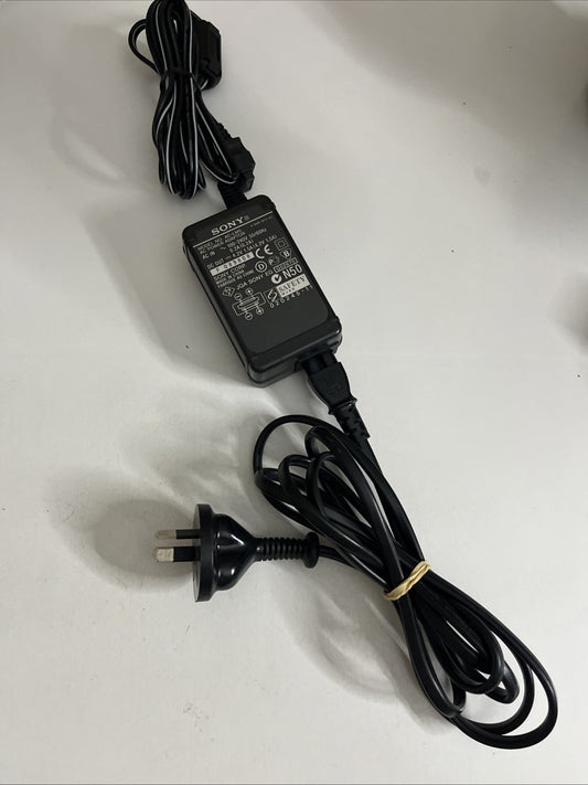 Genuine Sony AC-LM5 Power Supply Charger  For Sony Cybershot Handycam