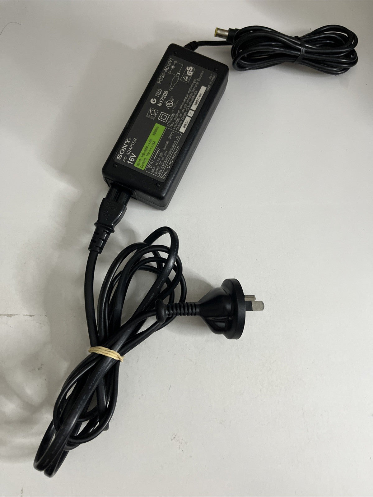 Genuine Sony VAIO Laptop Notebook Charger PCGA-AC16V1 16V 3.75A Power ...