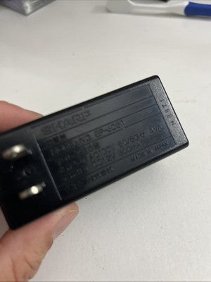 Sharp EP-JC50 Ni-Cd Gumstick Battery Charger 100V for Mindisc CD Cassette Player