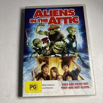 Aliens in the Attic (DVD, 2009) J.K. Simmons, Regan Young, Region 4