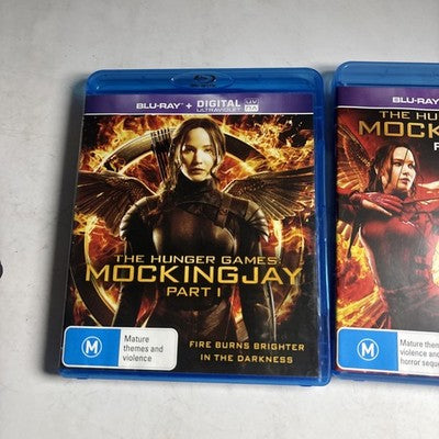 The Hunger Games - Mockingjay : Part 1 & 2 (Blu-ray, 2015) Region B