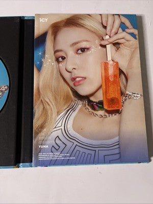 Itzy – It'z Icy (CD, 2019) South Korea JYPK 1076