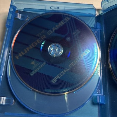 The Hunger Games (Blu-ray, 2011) Jennifer Lawrence Region B