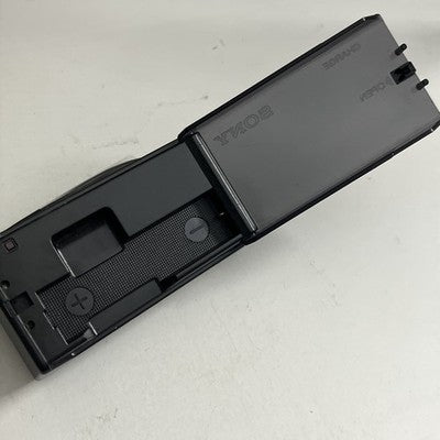 Genuine Sony BC-8A Gumstick Ni-Cd Ni-MH Battery Charger NC-6WM NH-14WM 100V