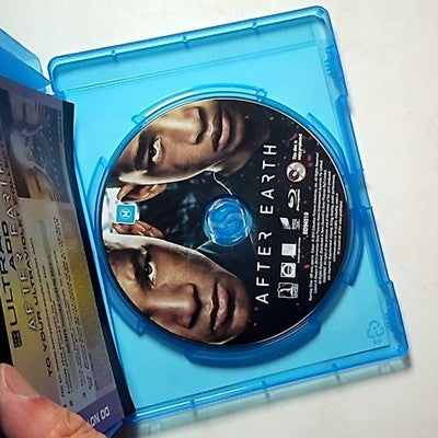 After Earth (Blu-ray, 2013) Will Smith, Jaden Smith All Regions