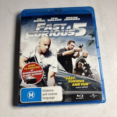 Fast & Furious 5 (Blu-ray, 2011) Vin Diesel, Dwayne Johnson Region B
