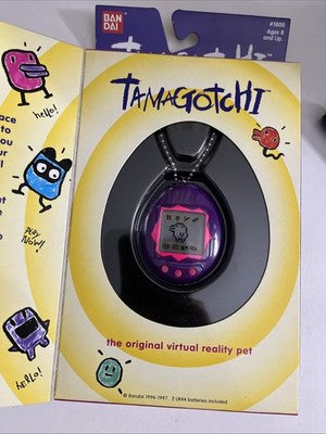 Bandai Tamagotchi 1997 Boxed Purple & Pink Japan Electronic Portable Pet NEW