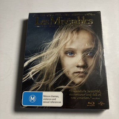 Les Miserables (Blu-ray, 2012) Anne Hathaway, Hugh Jackman Region B *New Sealed*