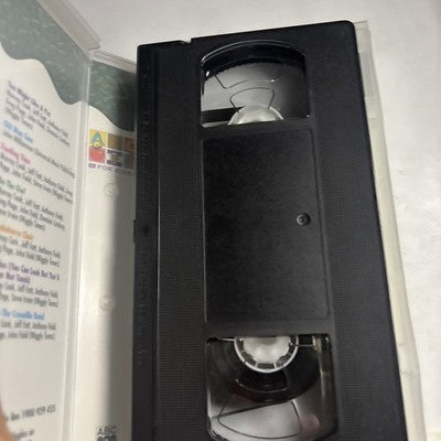 The Wiggles - Wiggly Safari (VHS, 2002) Steve Irwin Children PAL