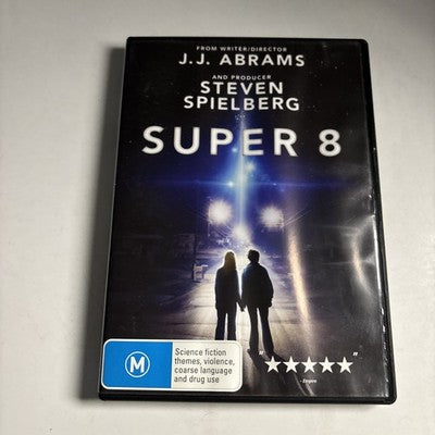 Super 8 (DVD, 2011) Kyle Chandler, Joel Mckinnon Miller, Zach Mills Region 4 NEW