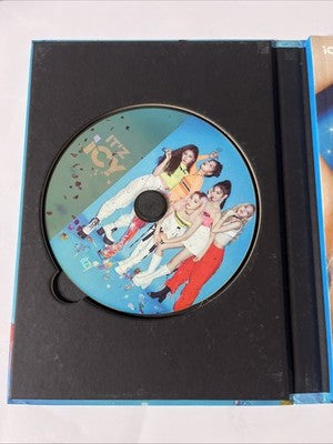 Itzy – It'z Icy (CD, 2019) South Korea JYPK 1076