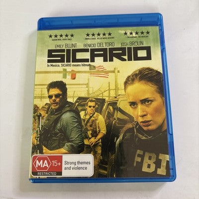 Sicario (Blu-ray, 2015) Emily Blunt, Josh Brolin Region B