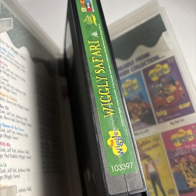 The Wiggles - Wiggly Safari (VHS, 2002) Steve Irwin Children PAL