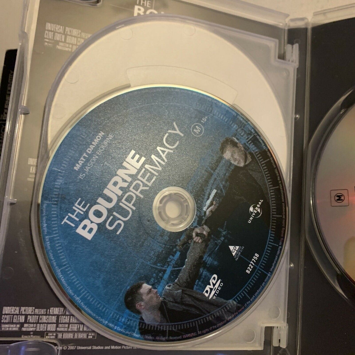 The Bourne Identity / The Bourne Supremacy / The Bourne Ultimatum  (DVD, 2008)