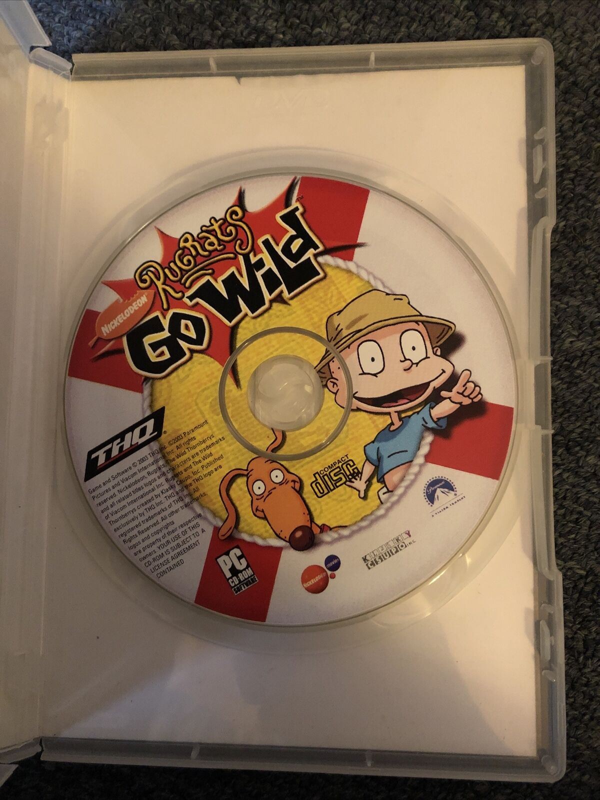 Rugrats Go Wild - PC CD-ROM  Windows Game