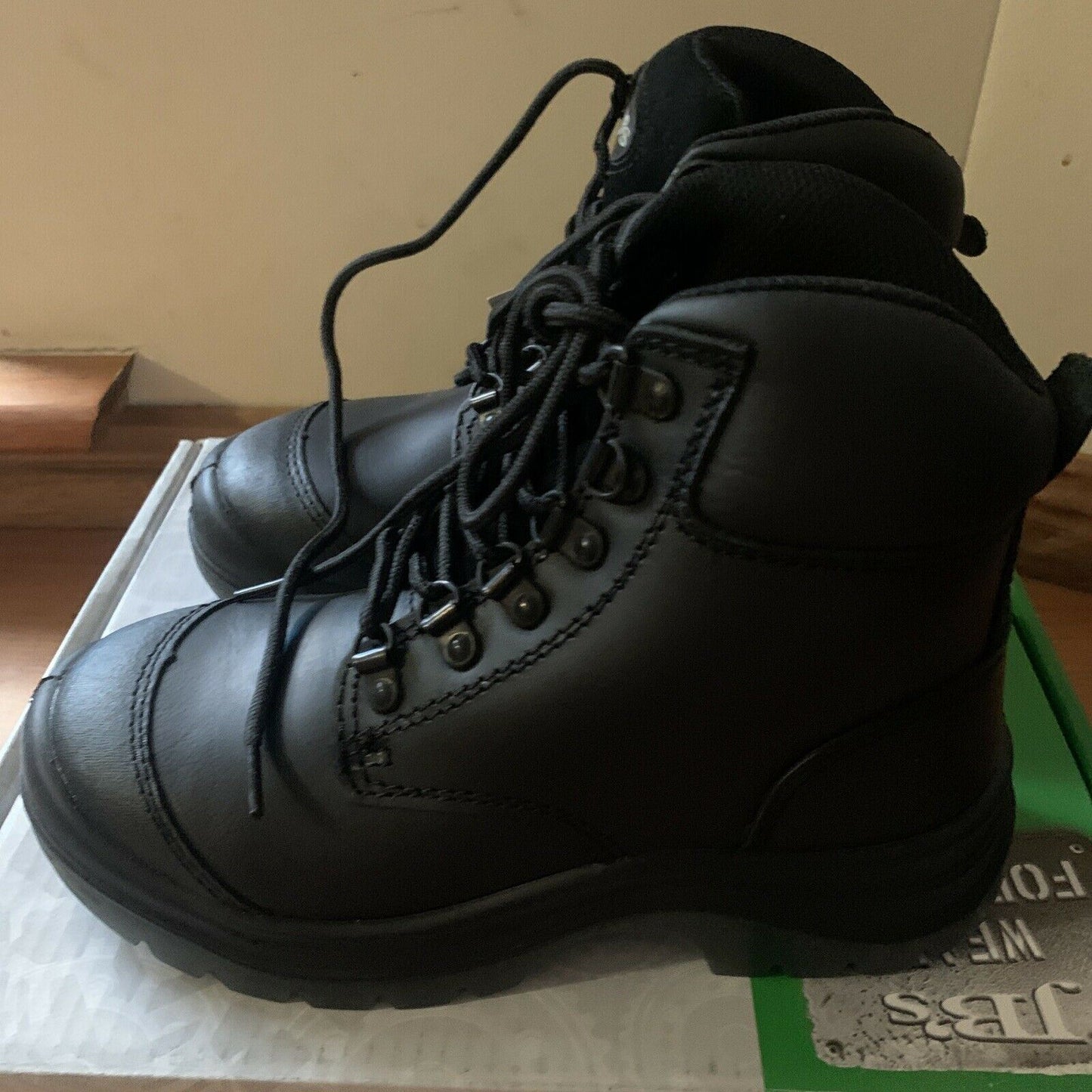 JB's Lace Up Safety Boot Work Wear Antistatic Slip Resistance Footwear Size 3 AU