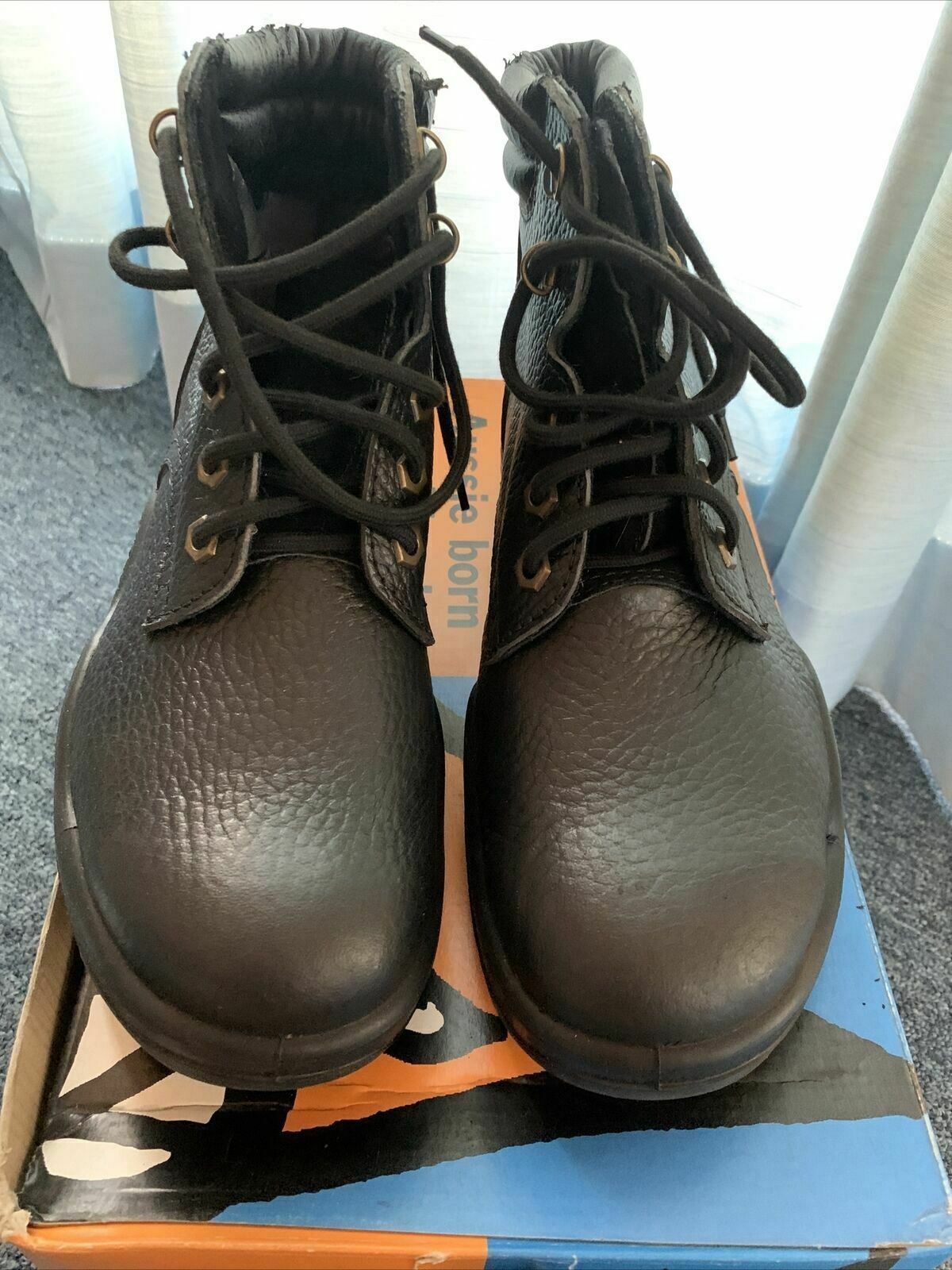 Mongrel 260010 Brown Leather Safety Boots Lace Up Size 5 UK Air Zone Comfort