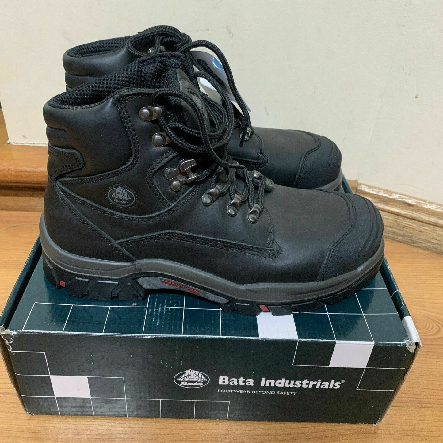 Bata Industrials Hero 503 Work Safety Boots Black AU 8 US 9 EU 42