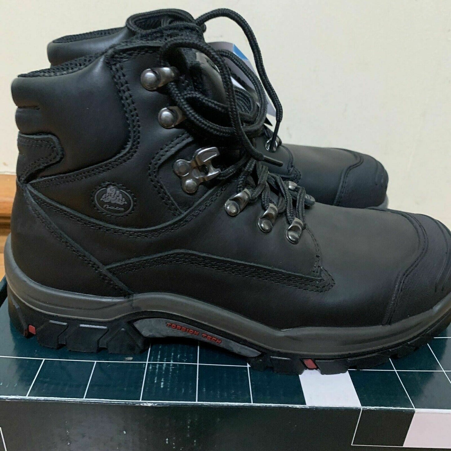 Bata Industrials Hero 503 Work Safety Boots Black AU 8 US 9 EU 42