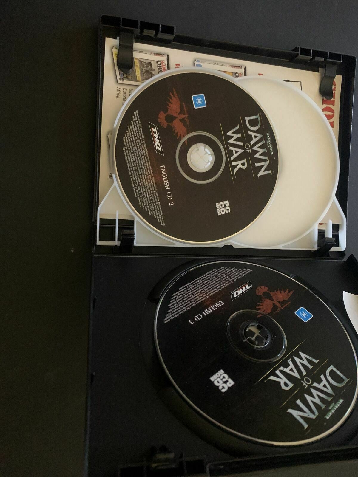 WARHAMMER 40,000: DAWN OF WAR - PC Strategy Game Windows