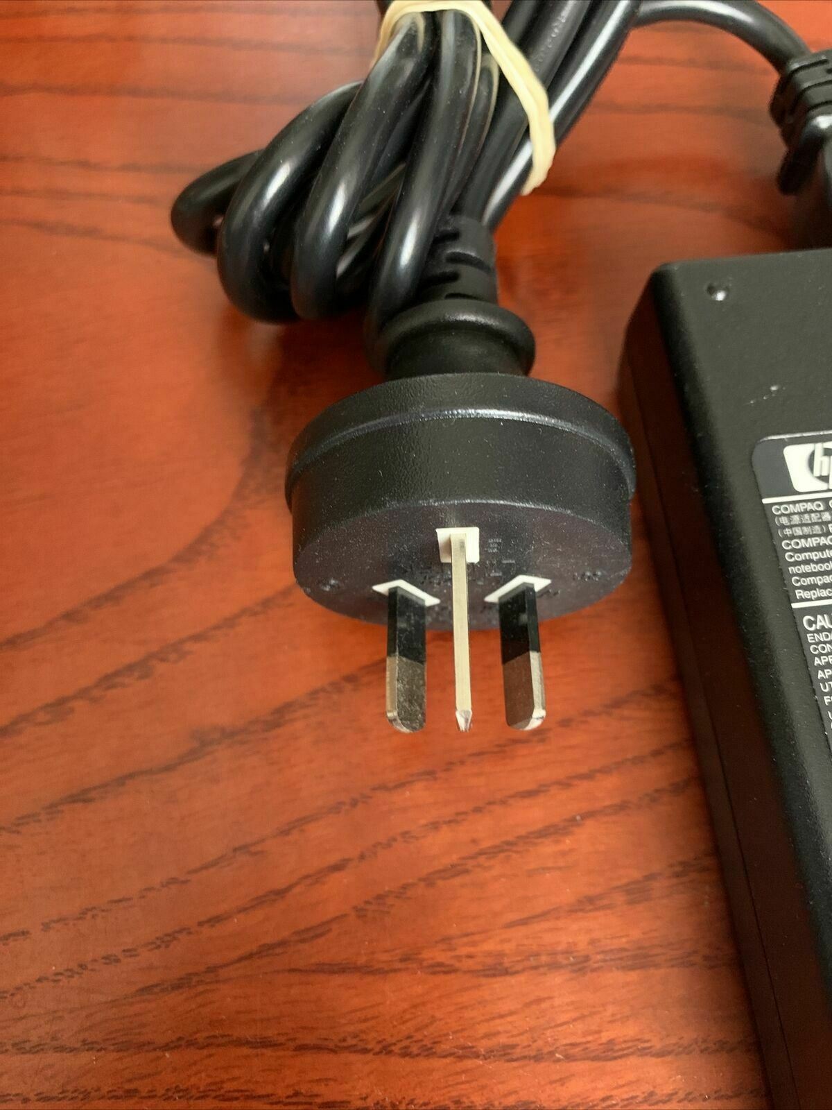 HP PA-1900-05C2 AC Adapter PPP012L Power Supply 18.5v 4.9A