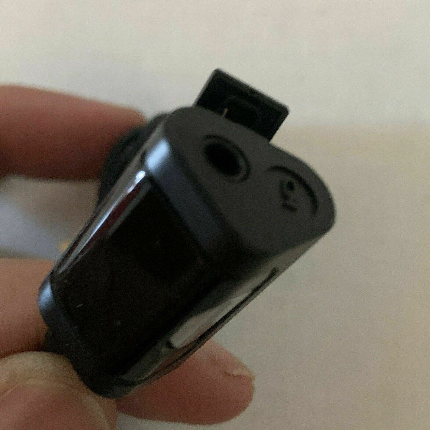 LG HSS-H100 Stereo Headset 3.5 Inch Plug & Microphone