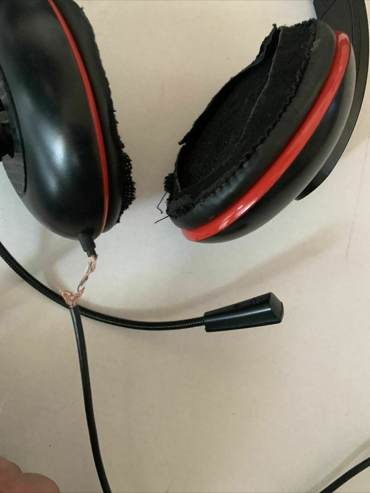 Turtle Beach Ear Force P11 Gaming Headphones for Parts Or Not Working