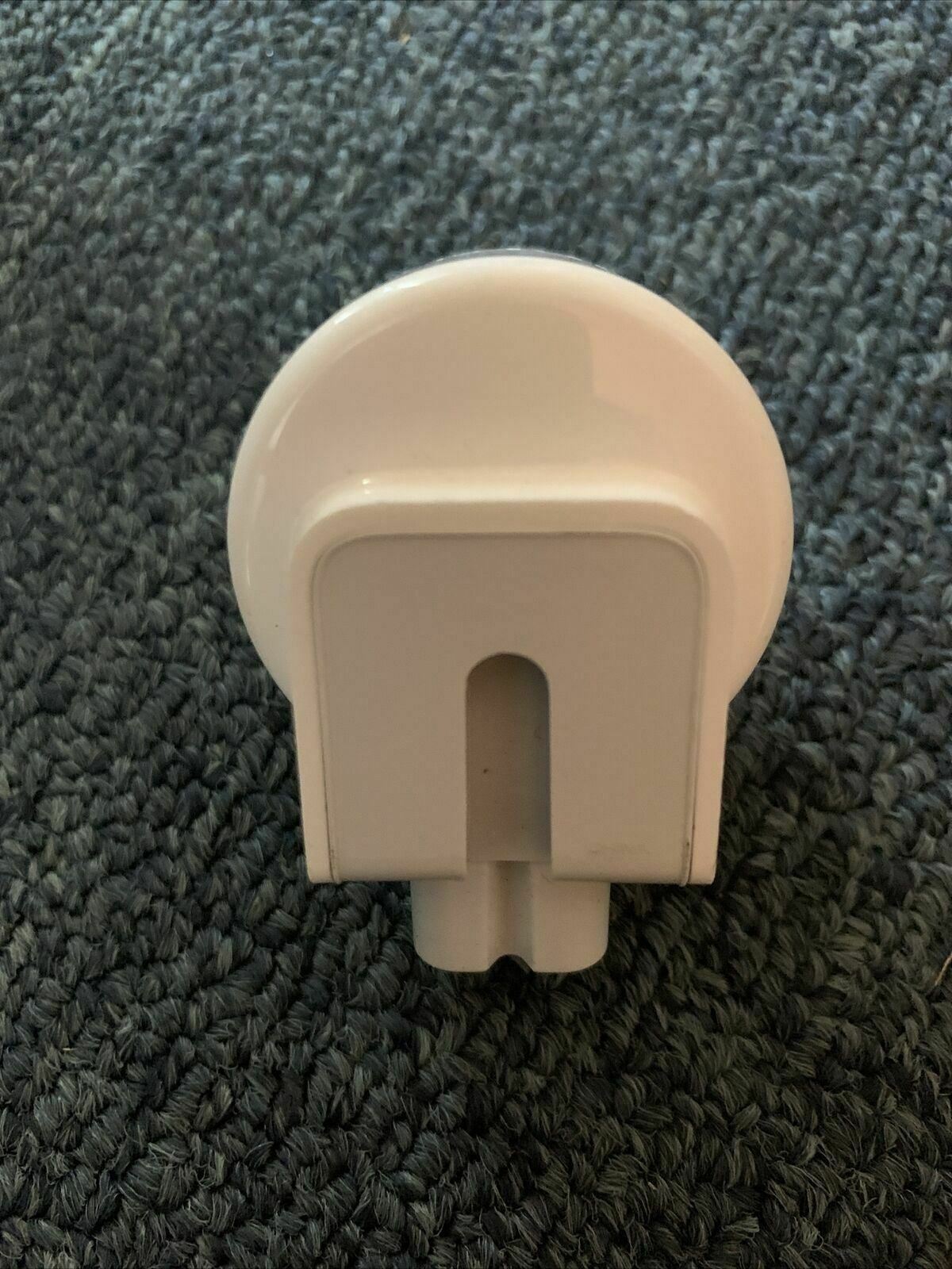 Australian Wall Plug AU Adaptor For Apple MacBook, iPhone, iPad Adapter Charger