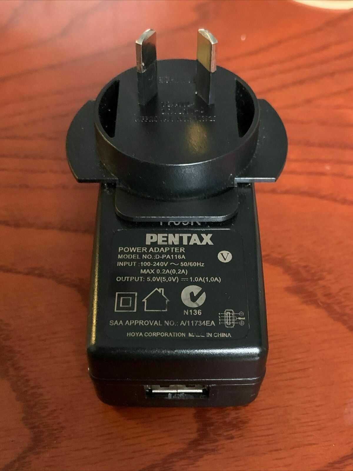 Genuine Pentax Power Adapter D-PA116A 5v 1a USB