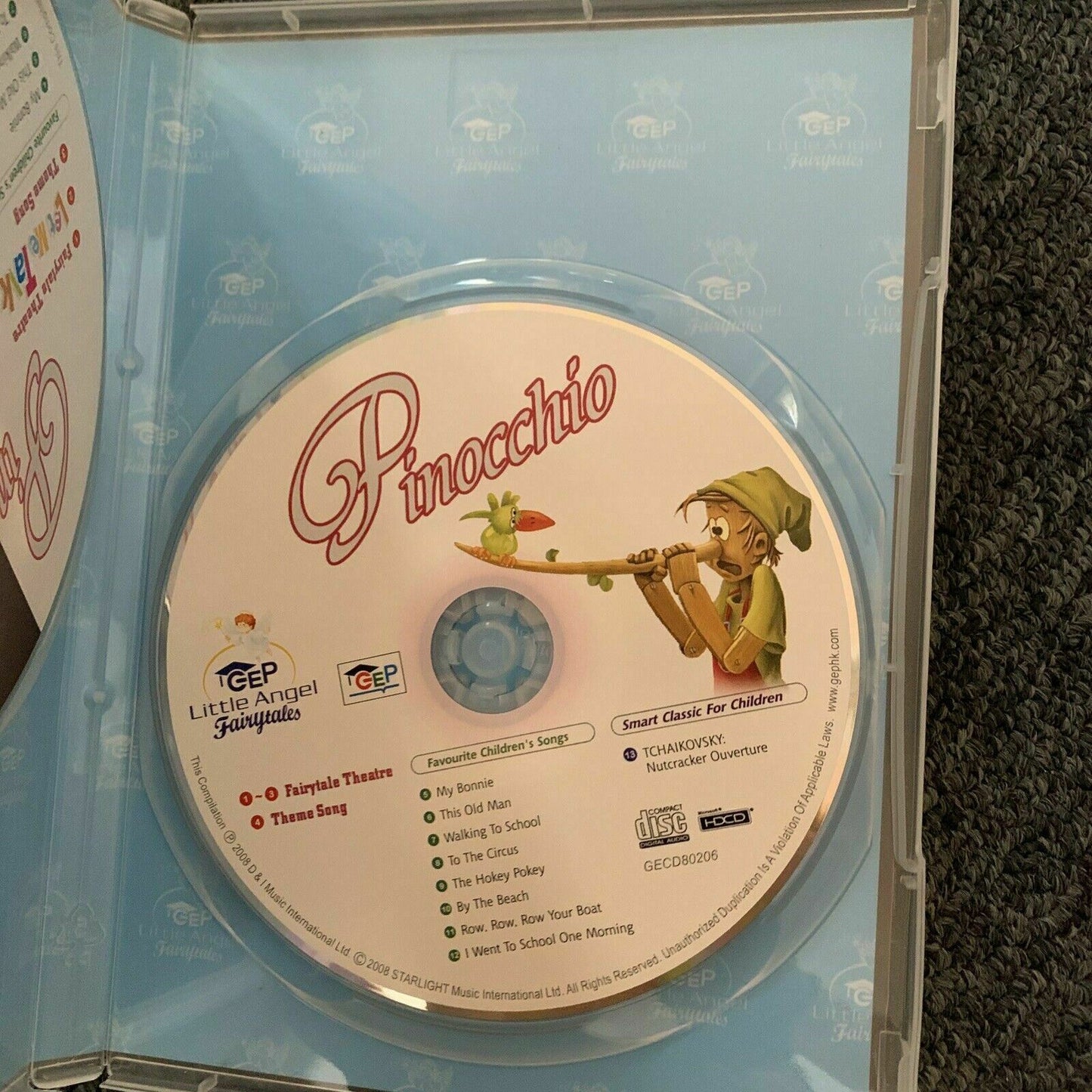 Pinocchio CD DVD Sing Along Lyrics Book & Story Book Set DVD