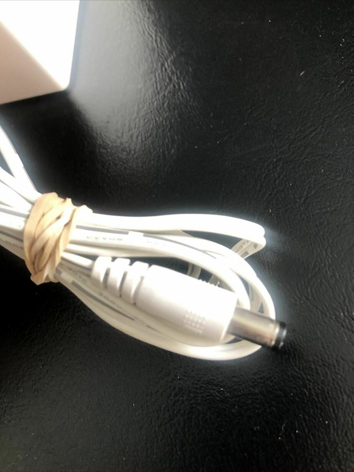 Genuine Technicolor DSL37795620 AC Adapter 12v 2.8a