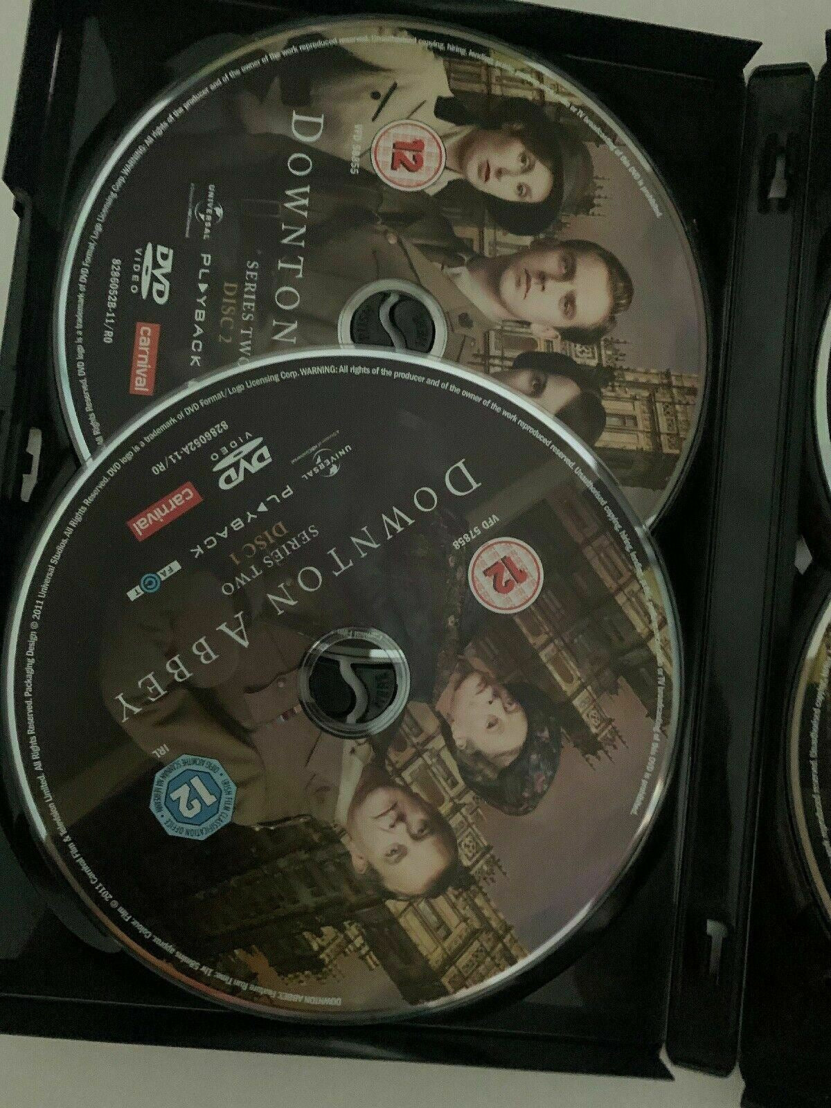 Downton Abbey : Season 1 & 2 DVD Region 2, 4 & 5