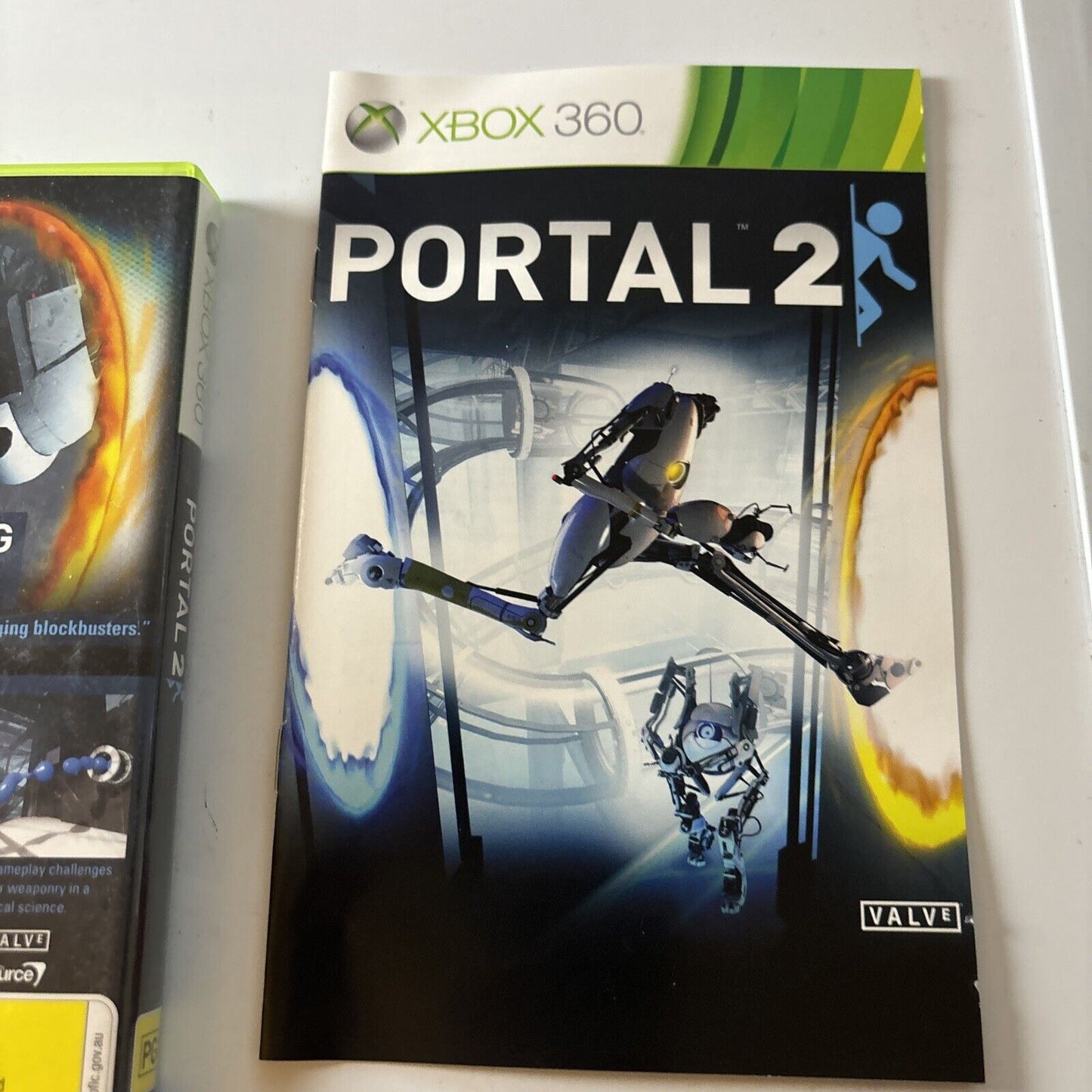 PORTAL 2 Microsoft XBOX 360 Game with Manual PAL