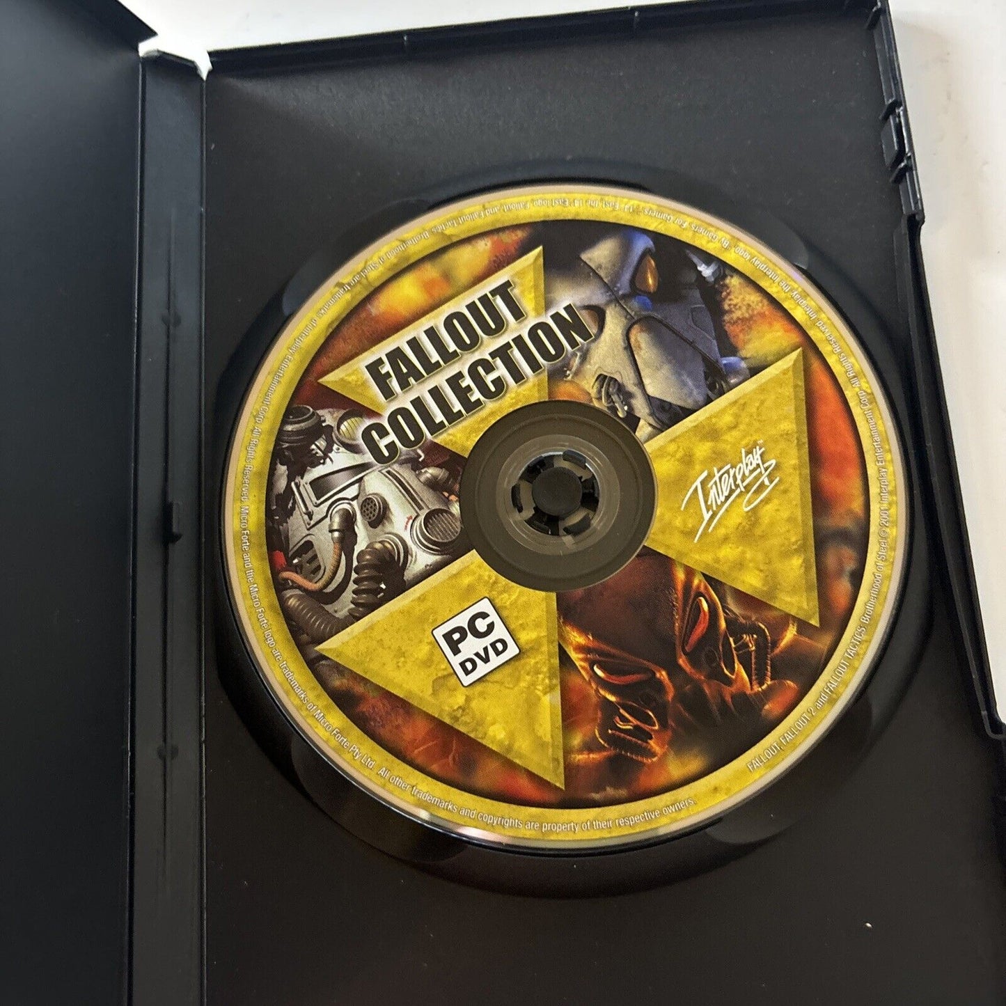 Fallout Collection: Fallout / Fallout 2 / Fallout Tactics PC DVD-ROM 1998