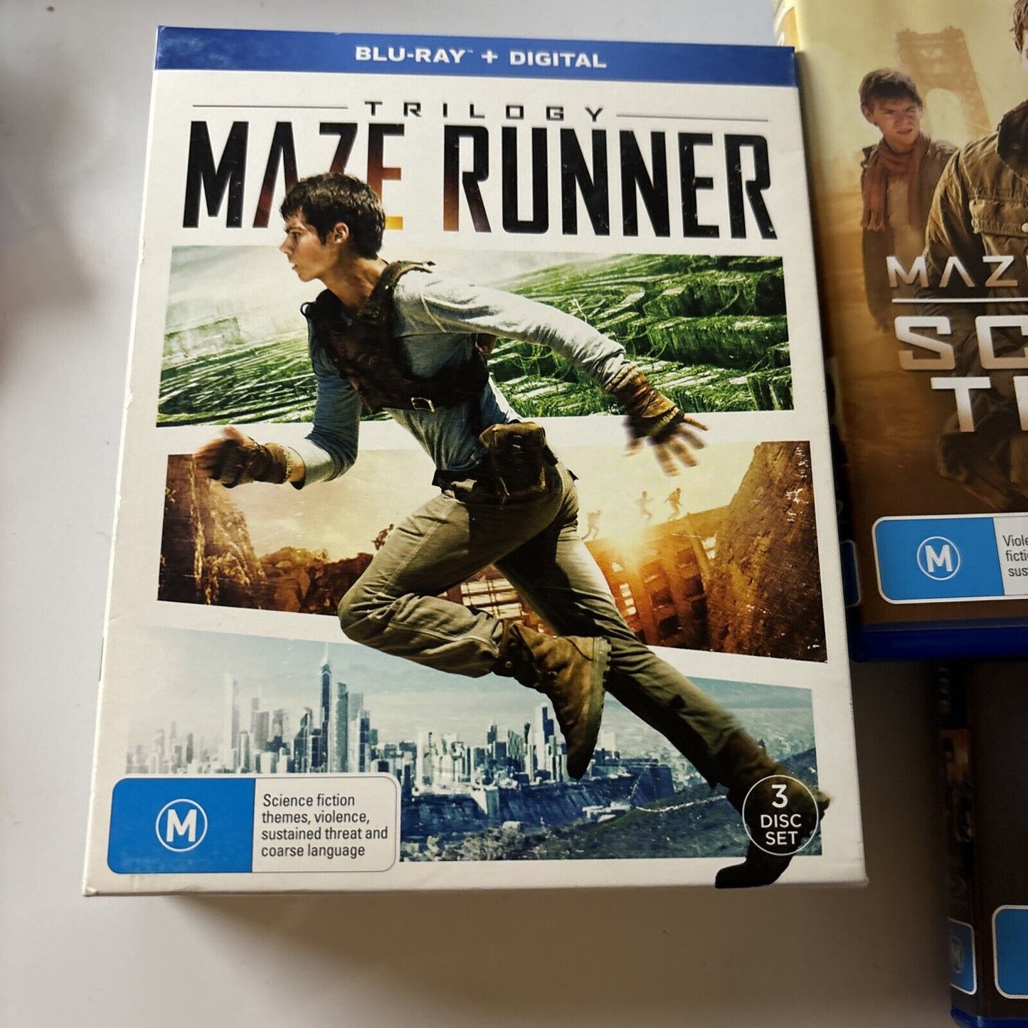 Maze Runner Trilogy (Blu-ray, 2018, 3-Disc) Dylan O'Brien Region B