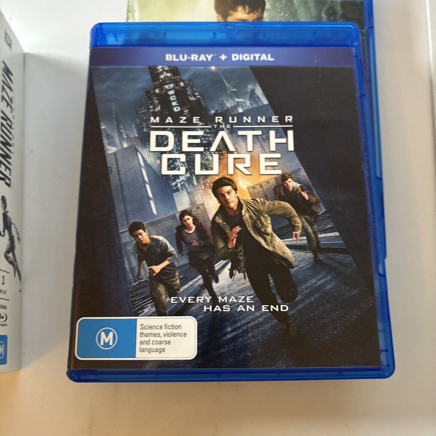 Maze Runner Trilogy (Blu-ray, 2018, 3-Disc) Dylan O'Brien Region B