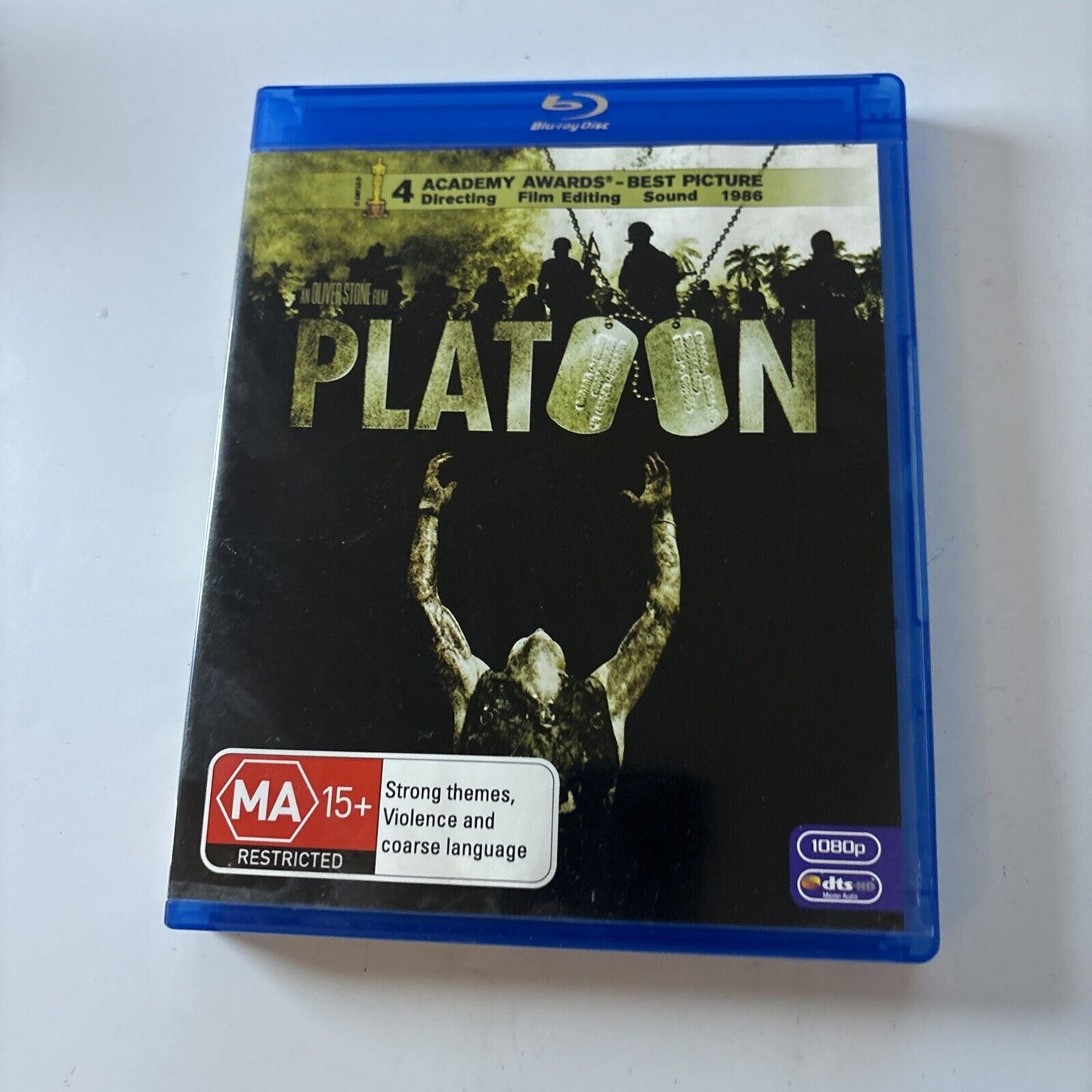 Platoon (Blu-ray, 1986) Charlie Sheen, Johnny Depp, Willem Dafoe Region B