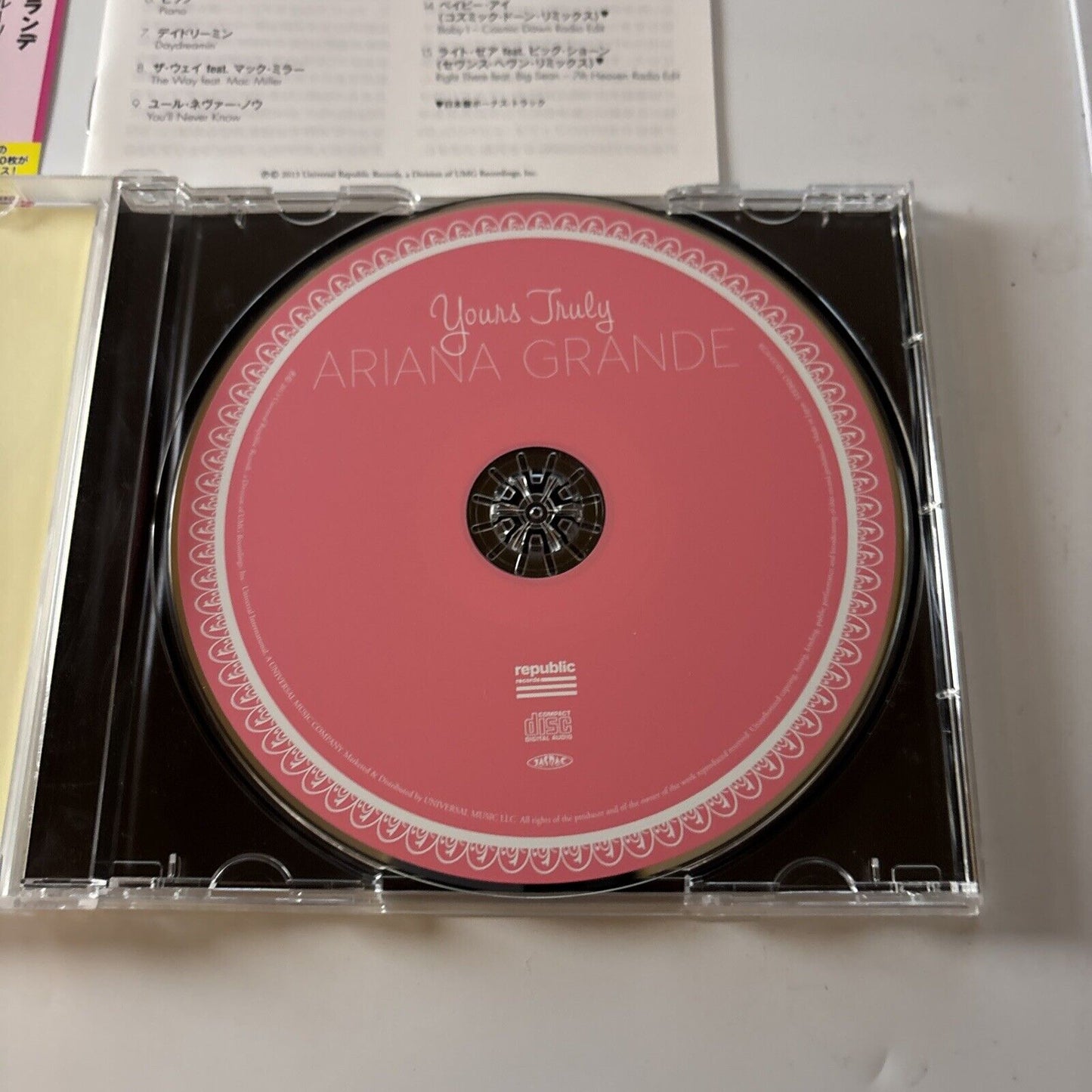 Ariana Grande - Yours Truly (CD, 2017) Japan uico-9728 Republic Records Obi
