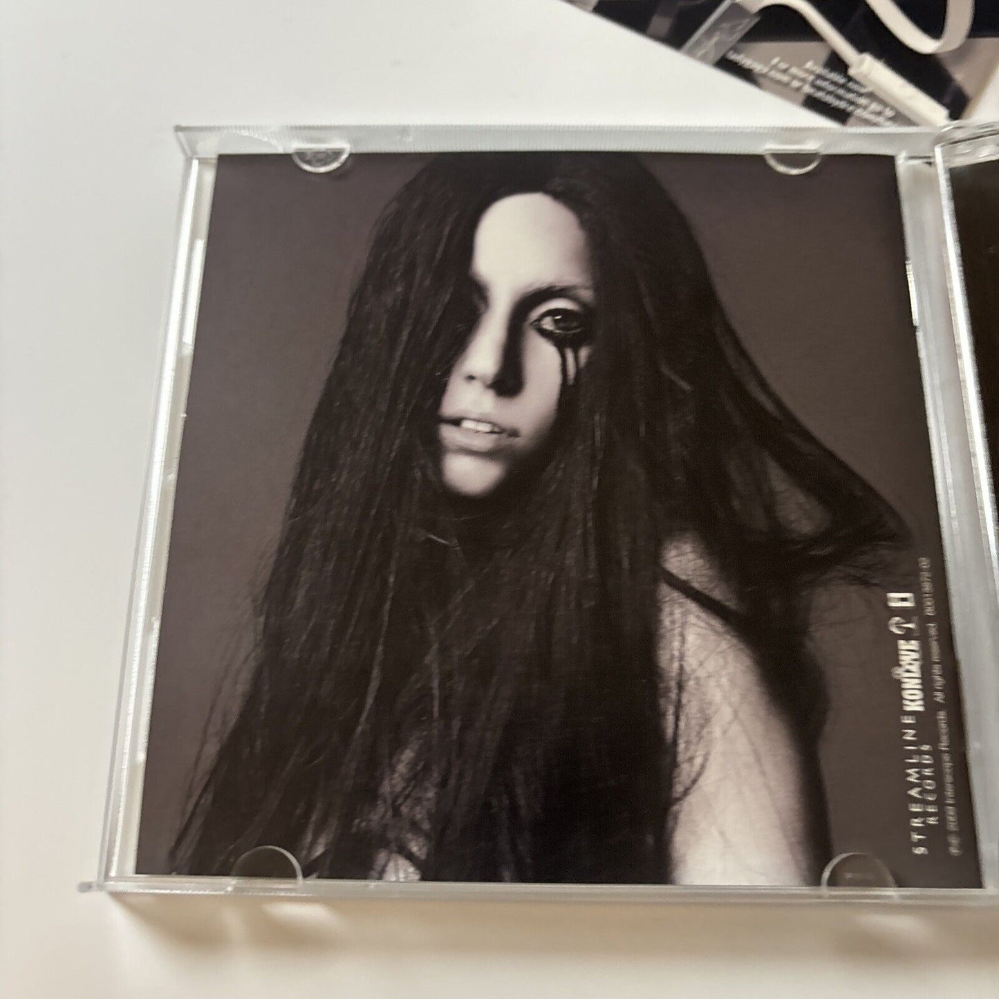 Lady Gaga - The Fame Monster (CD, 2010)