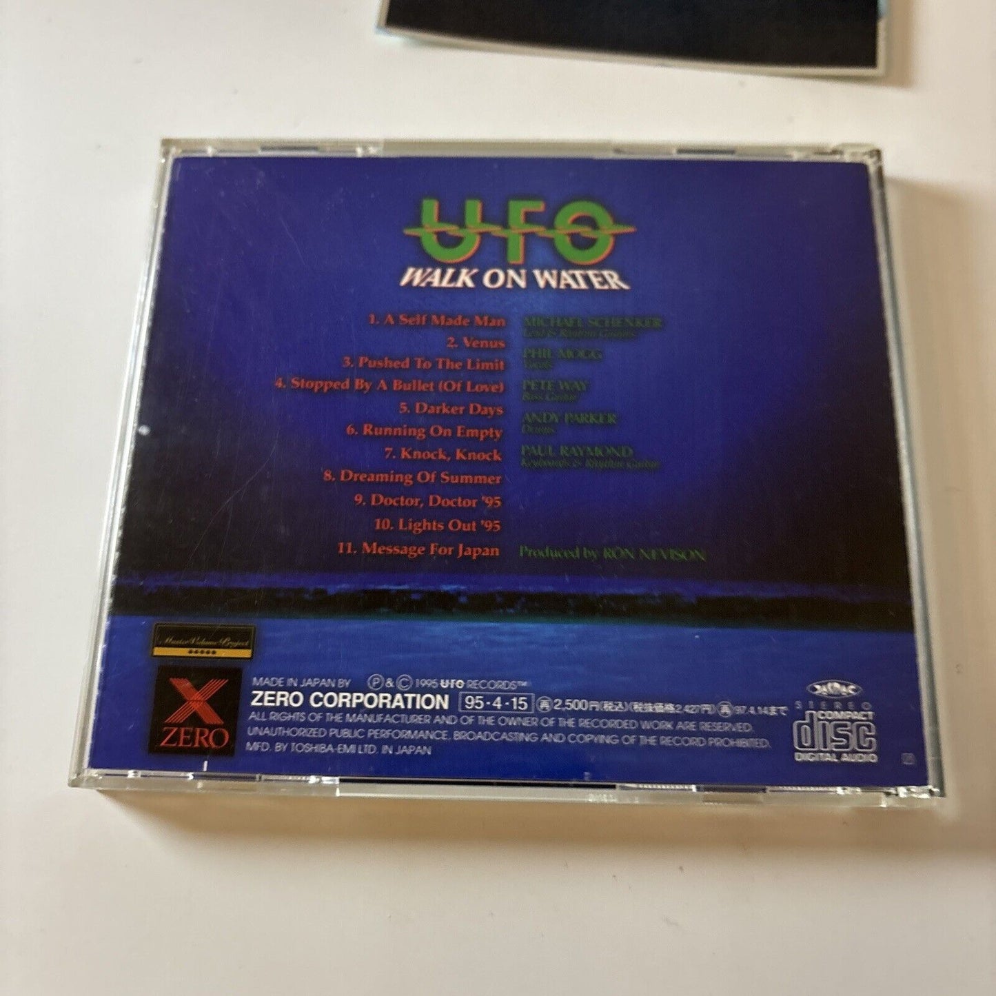 UFO - Walk On Water (CD, 1995) Japan xrcn-1237 + Sticker