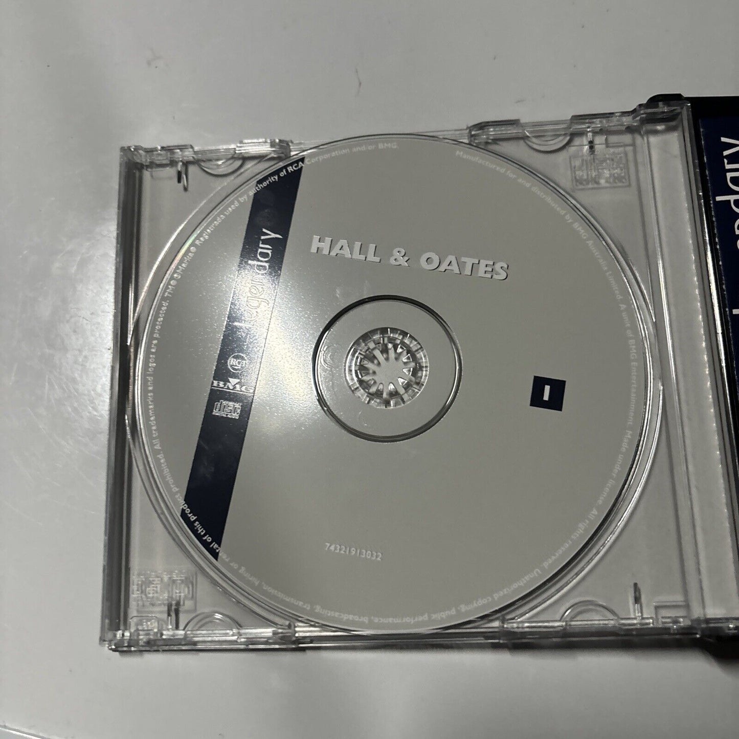 Hall & Oates - Legendary Hall & Oates (CD, 2002) RCA