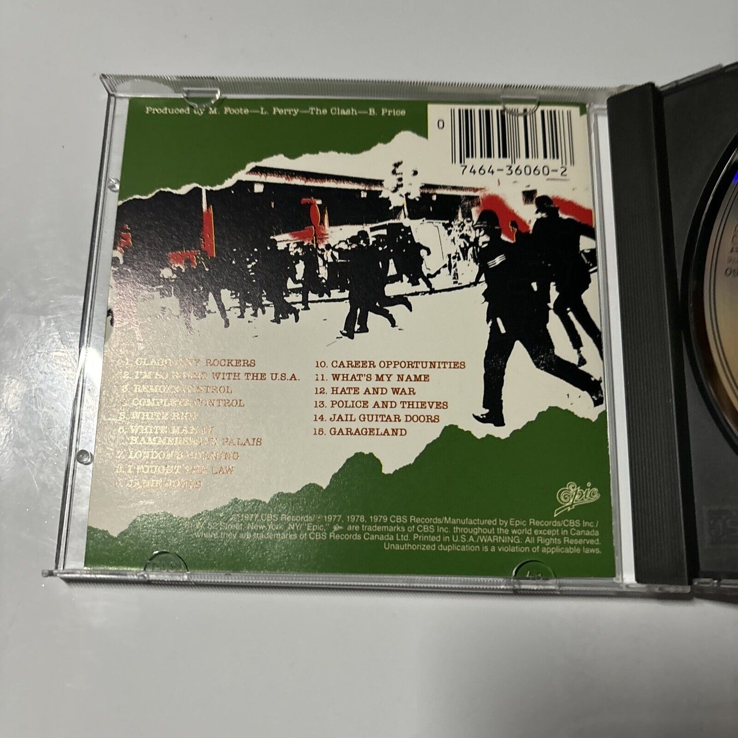 The Clash - The Clash  (CD, 1977)  EK 36060