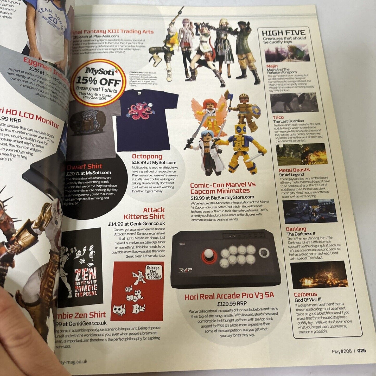 Play PlayStation Magazine UK Issue 208 2011 Batman Arkham City