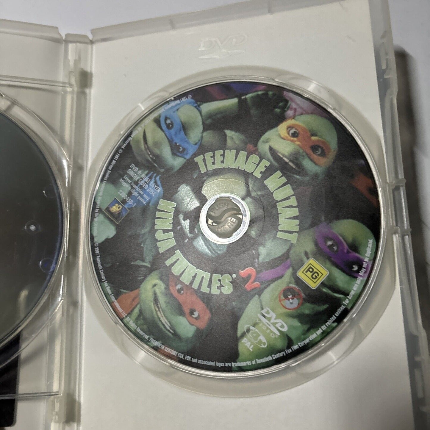 Teenage Mutant Ninja Turtles 2 & 3 (DVD, 2-Disc) Region 4