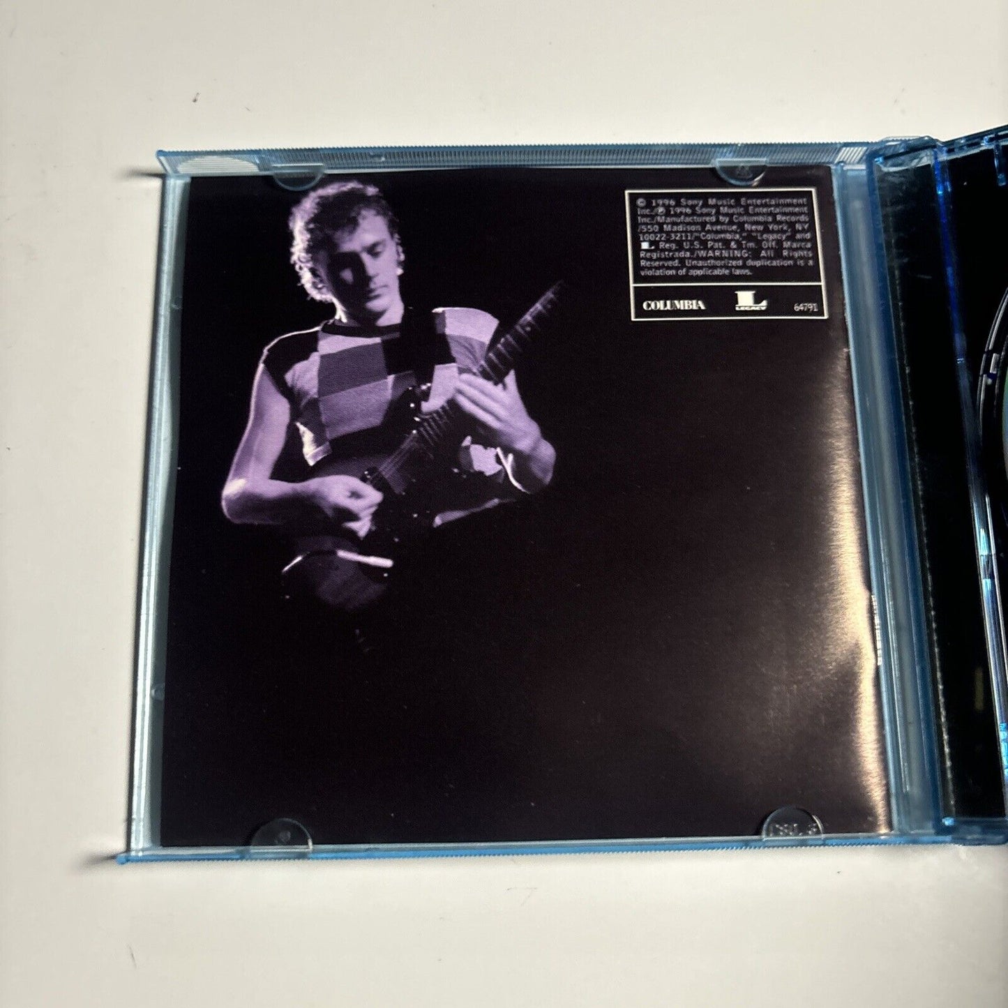 Men At Work - Contraband: The Best Of Men At Work (CD, 1996) Blue Case CK 64791