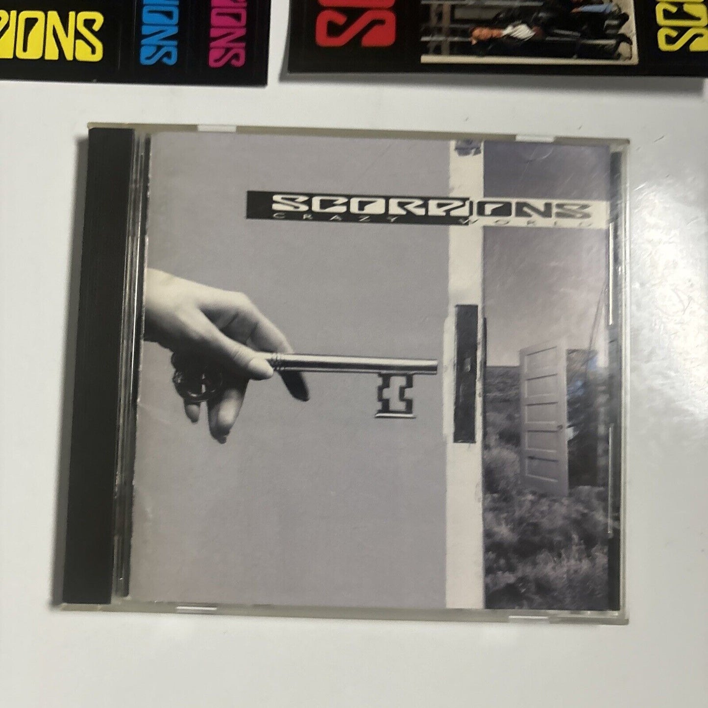 Scorpions - Crazy World (CD, 1990) Japan PHCR-1041 Stickers