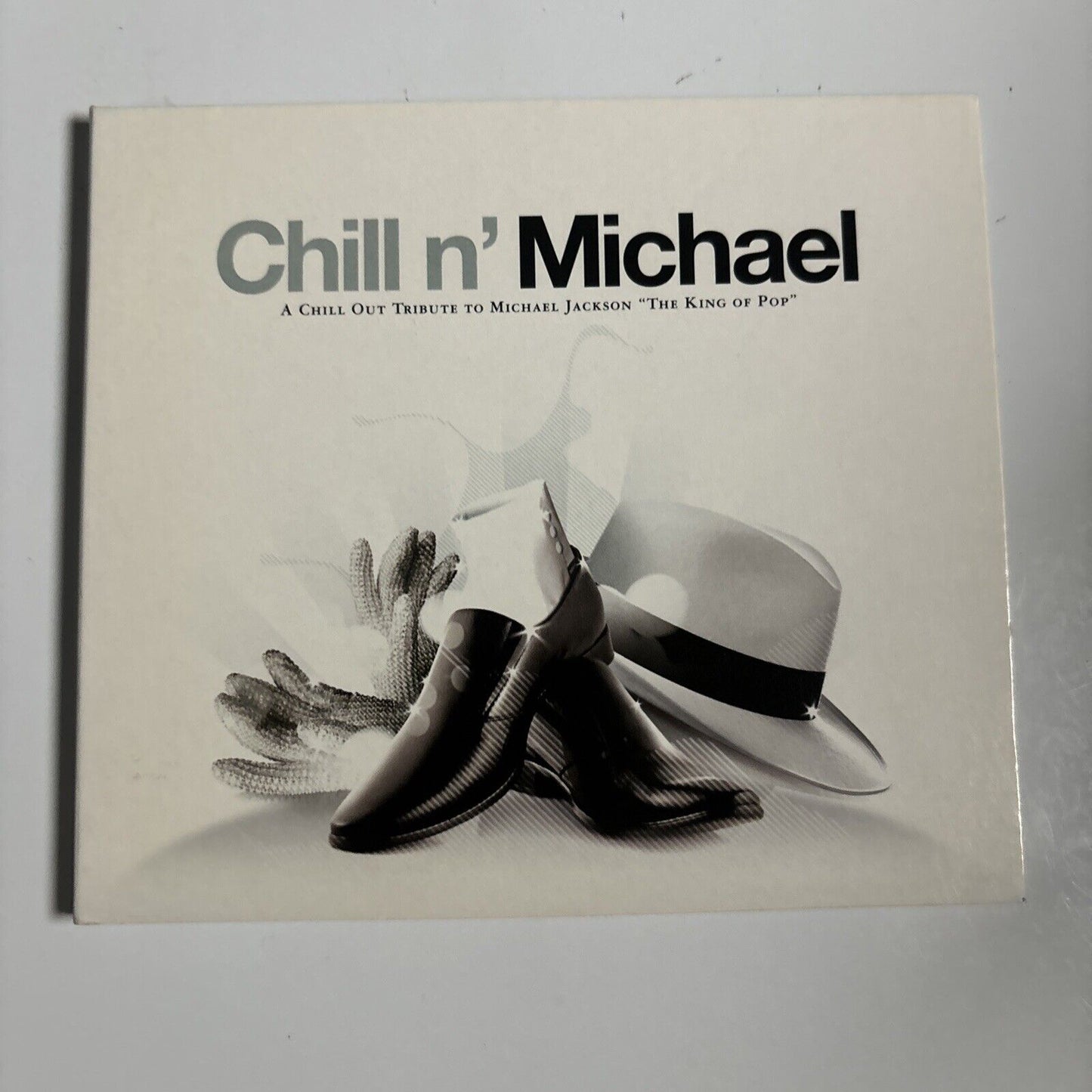 Chill N' Michael - A Chill Out Tribute To Michael Jackson (CD, 2010)