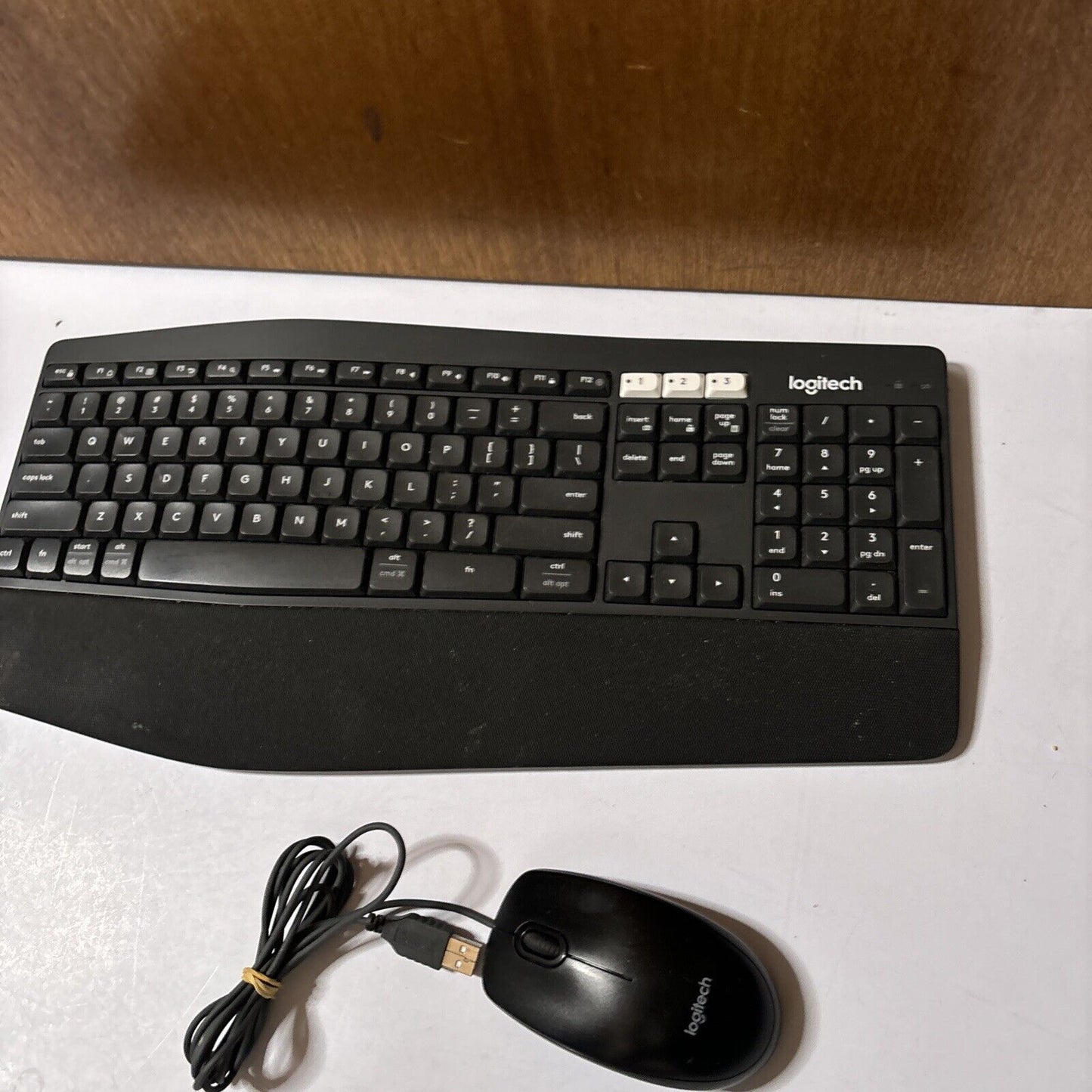 Logitech K850 Bluetooth Wireless Keyboard & M90 USB Mouse