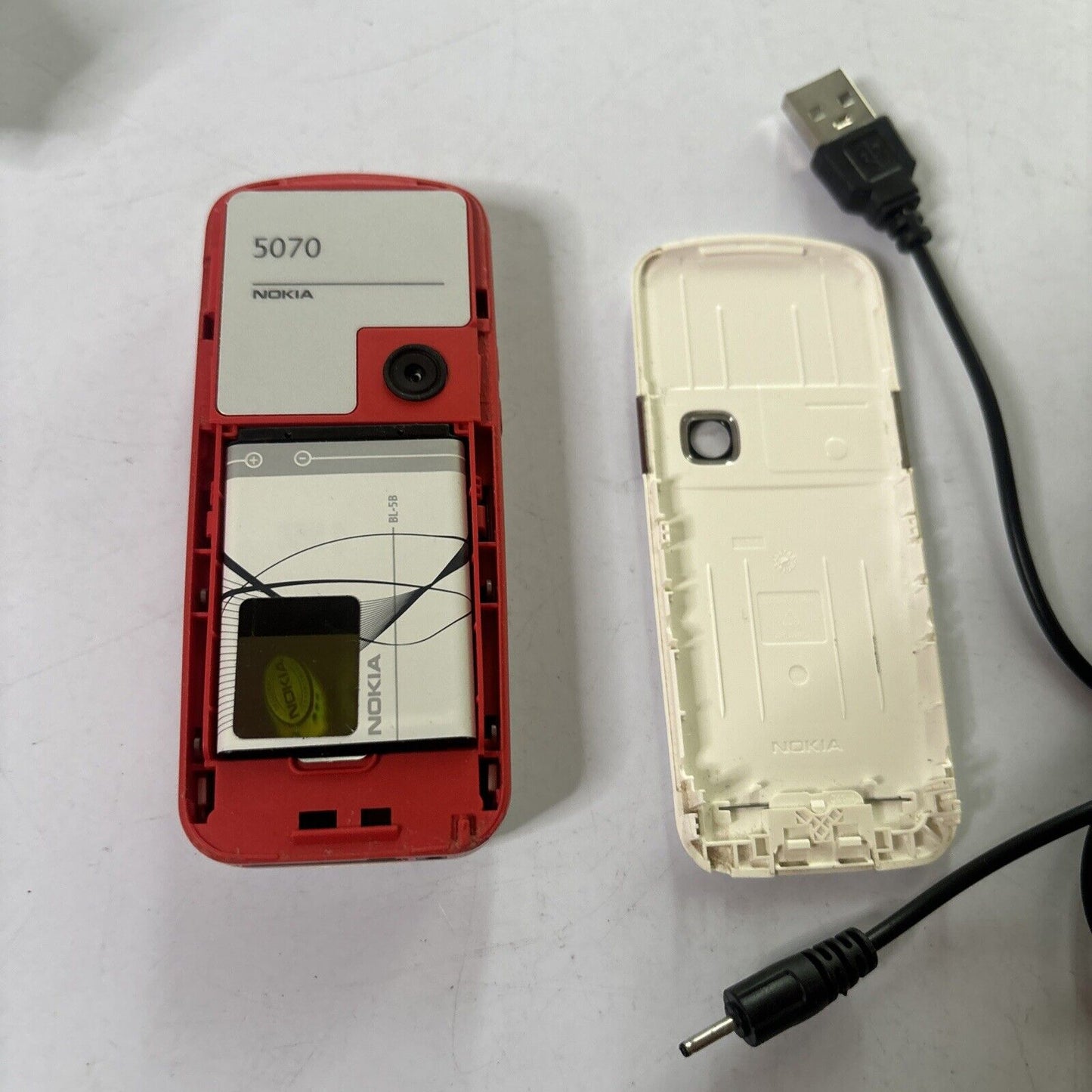 Nokia 5070 Mobile Phone *Untested For Parts Or Repair*